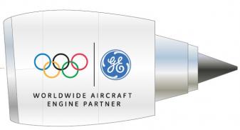 オリンピックシンボル特別仕様の航空機エンジン